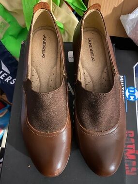 ANDREA  Slip-On Comfort Shoes - Brown